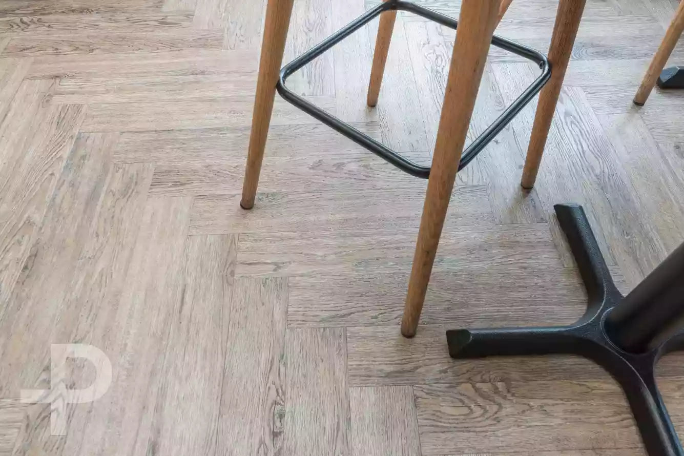 Baker Street Kitchen - Formation Herringbone