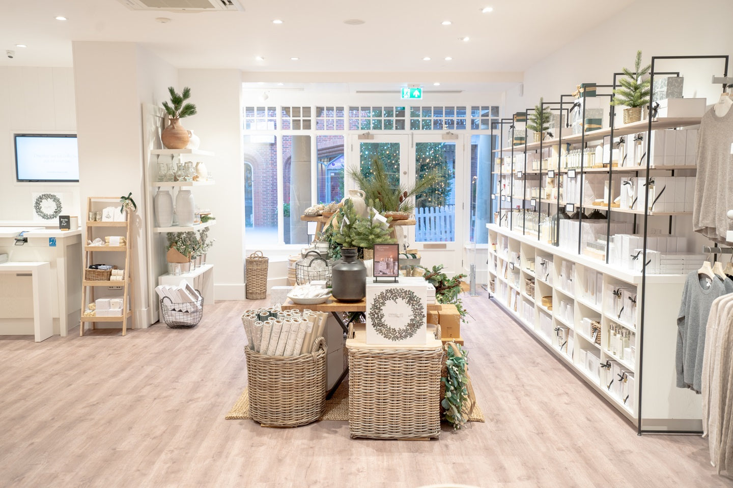 PlusFloor & Quadrant Design - The White Company