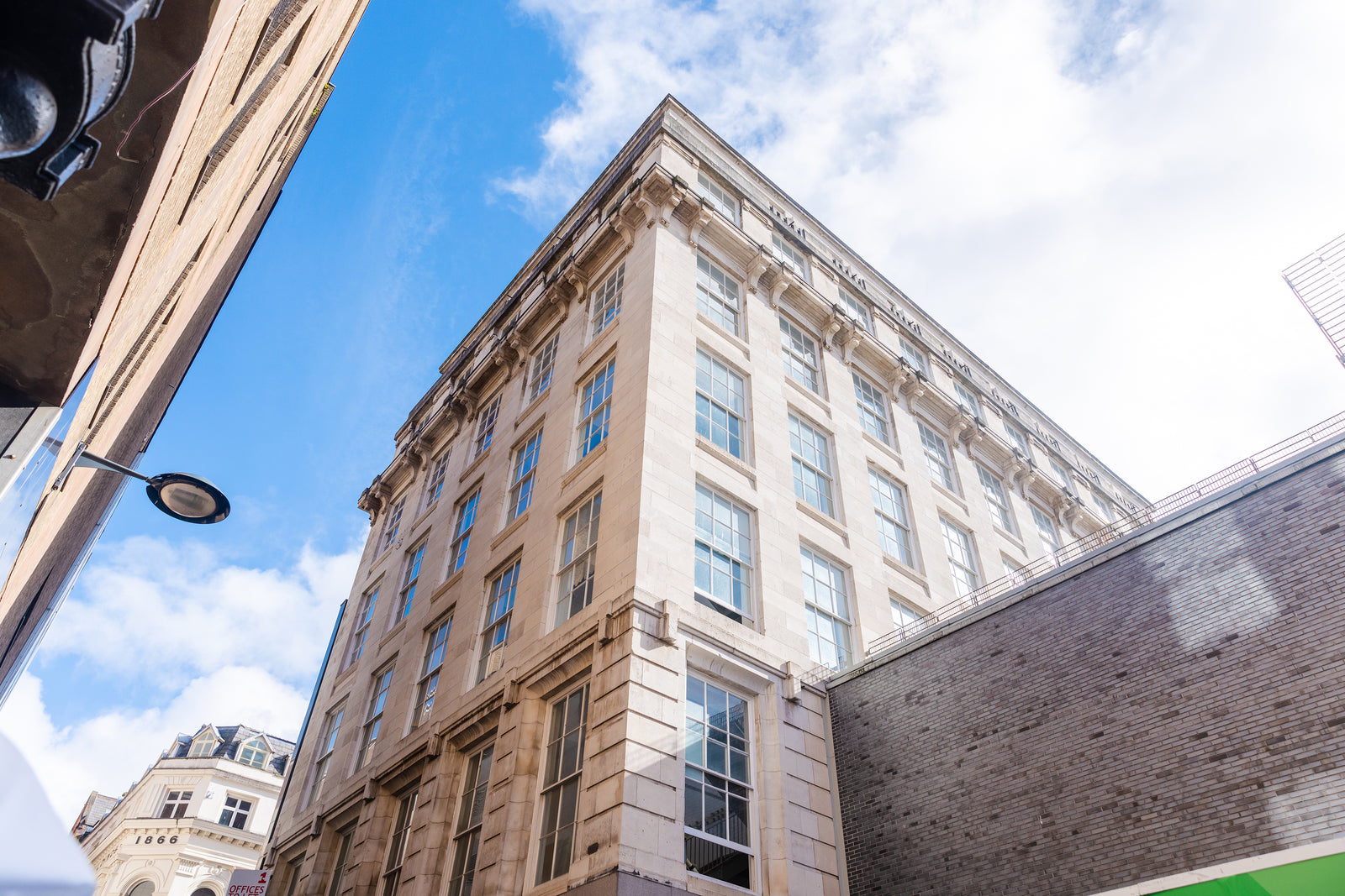 PlusFloor & Carpenter Build - School Lane Hotel, Liverpool