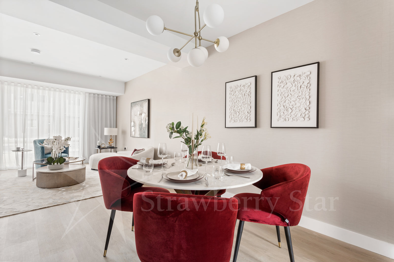 PlusFloor & Strawberry Star - The Pavilions, Kenton