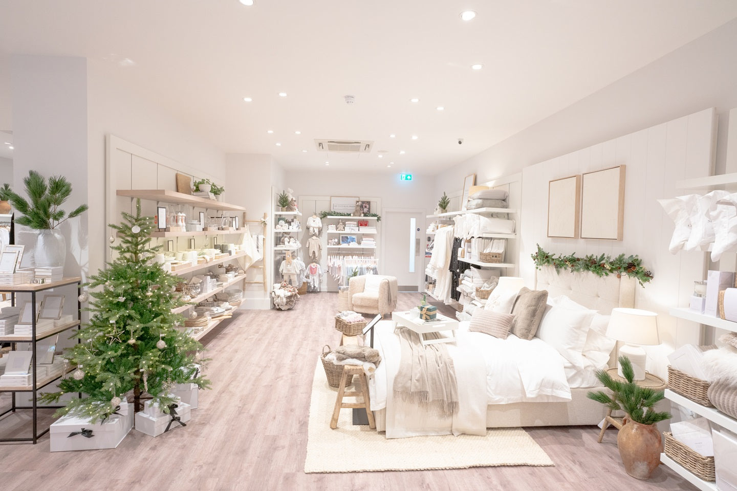 PlusFloor & Quadrant Design - The White Company