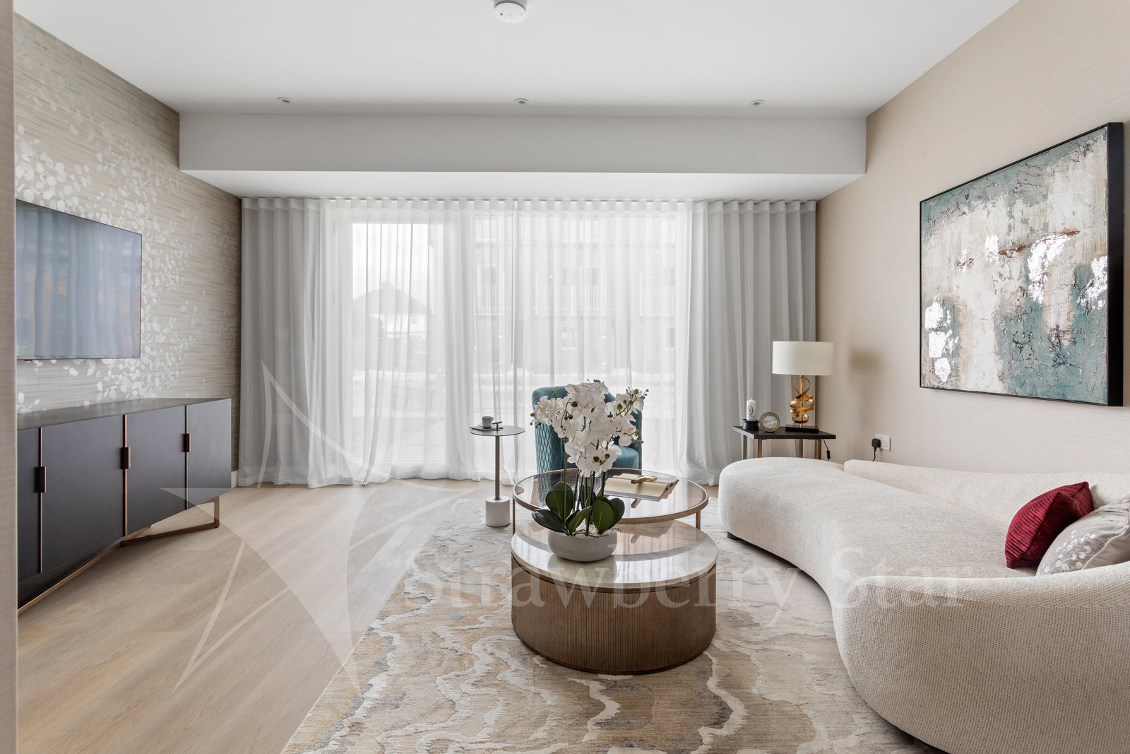 PlusFloor & Strawberry Star - The Pavilions, Kenton