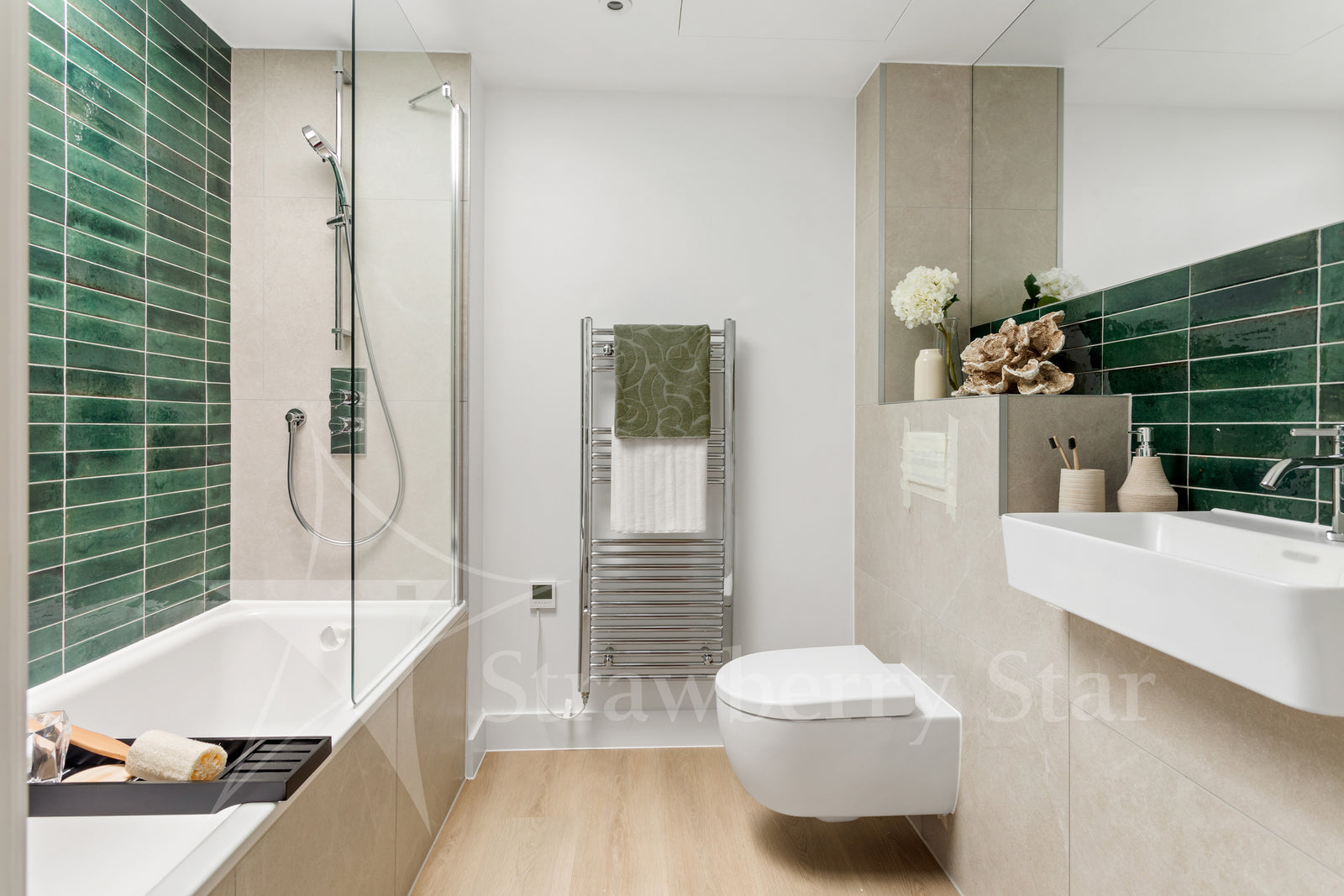 PlusFloor & Strawberry Star - The Pavilions, Kenton