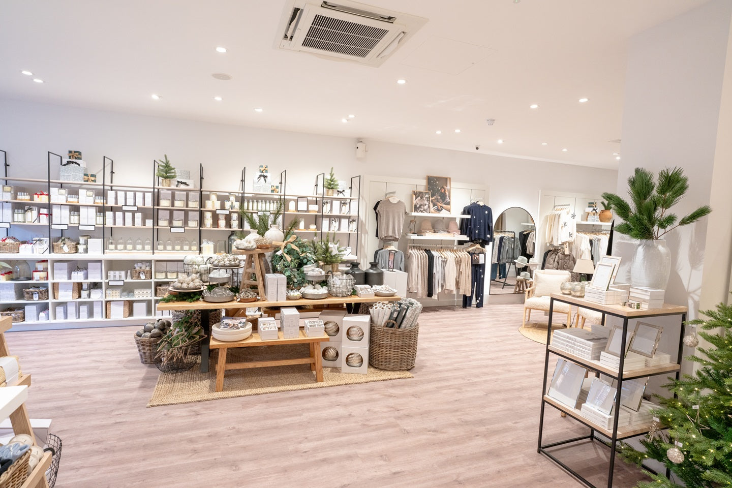PlusFloor & Quadrant Design - The White Company