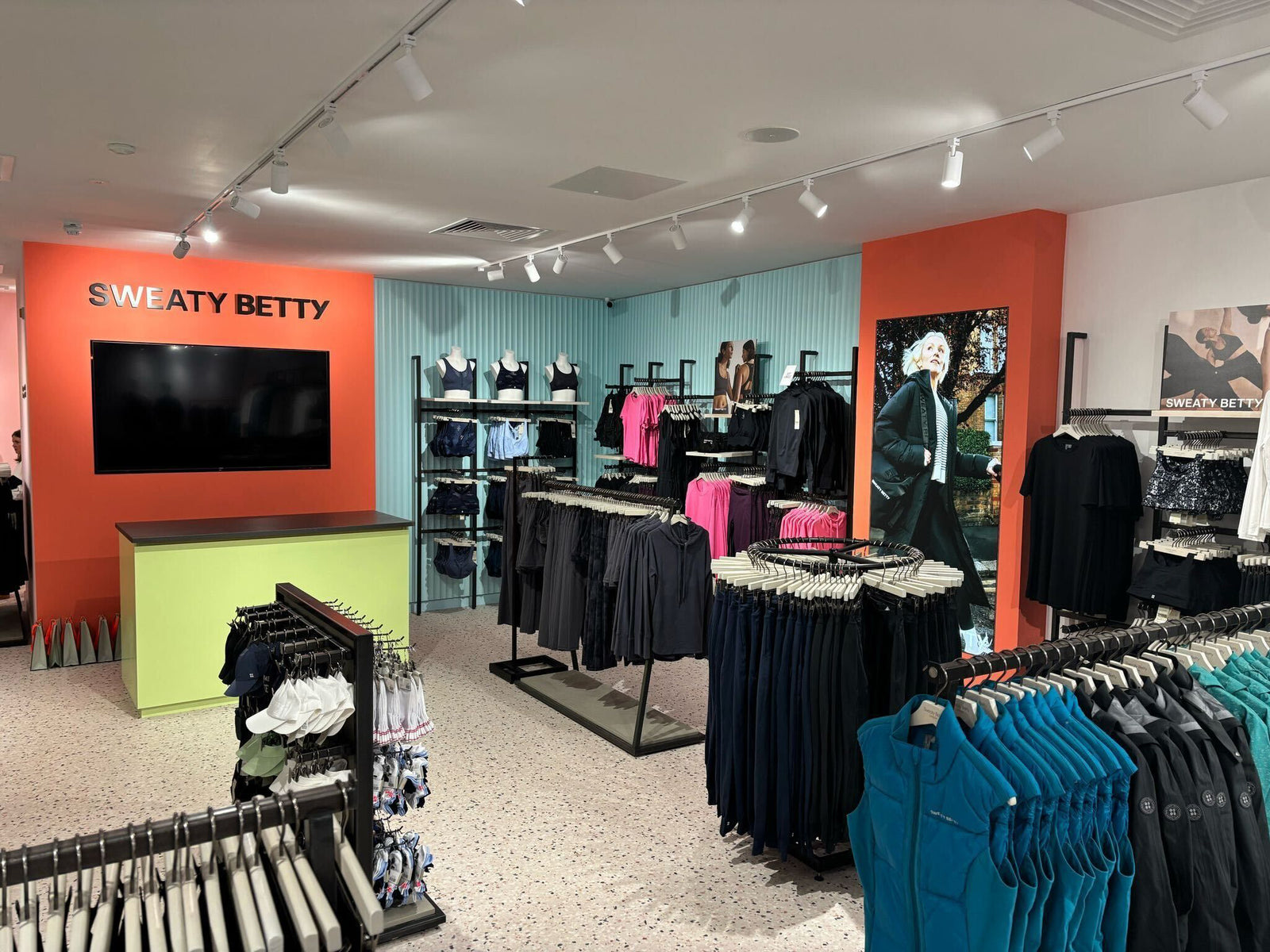 PlusFloor & Sweaty Betty - Sweaty Betty Store