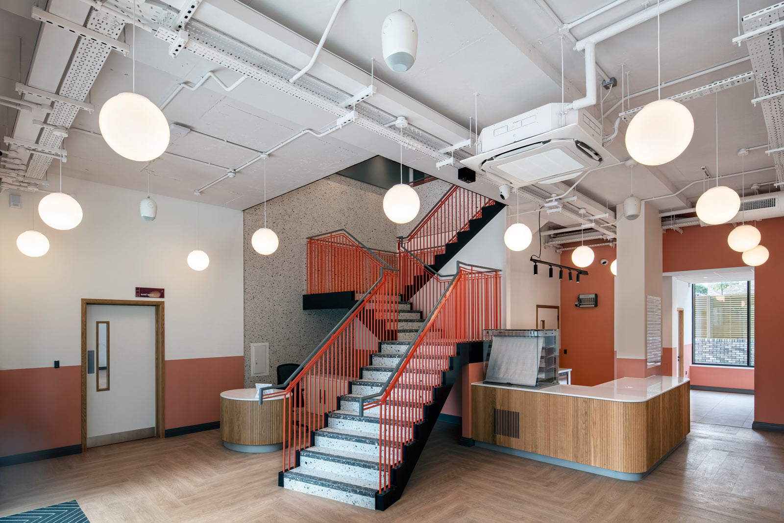 PlusFloor & Rawls & Co. - Feldy Community Centre