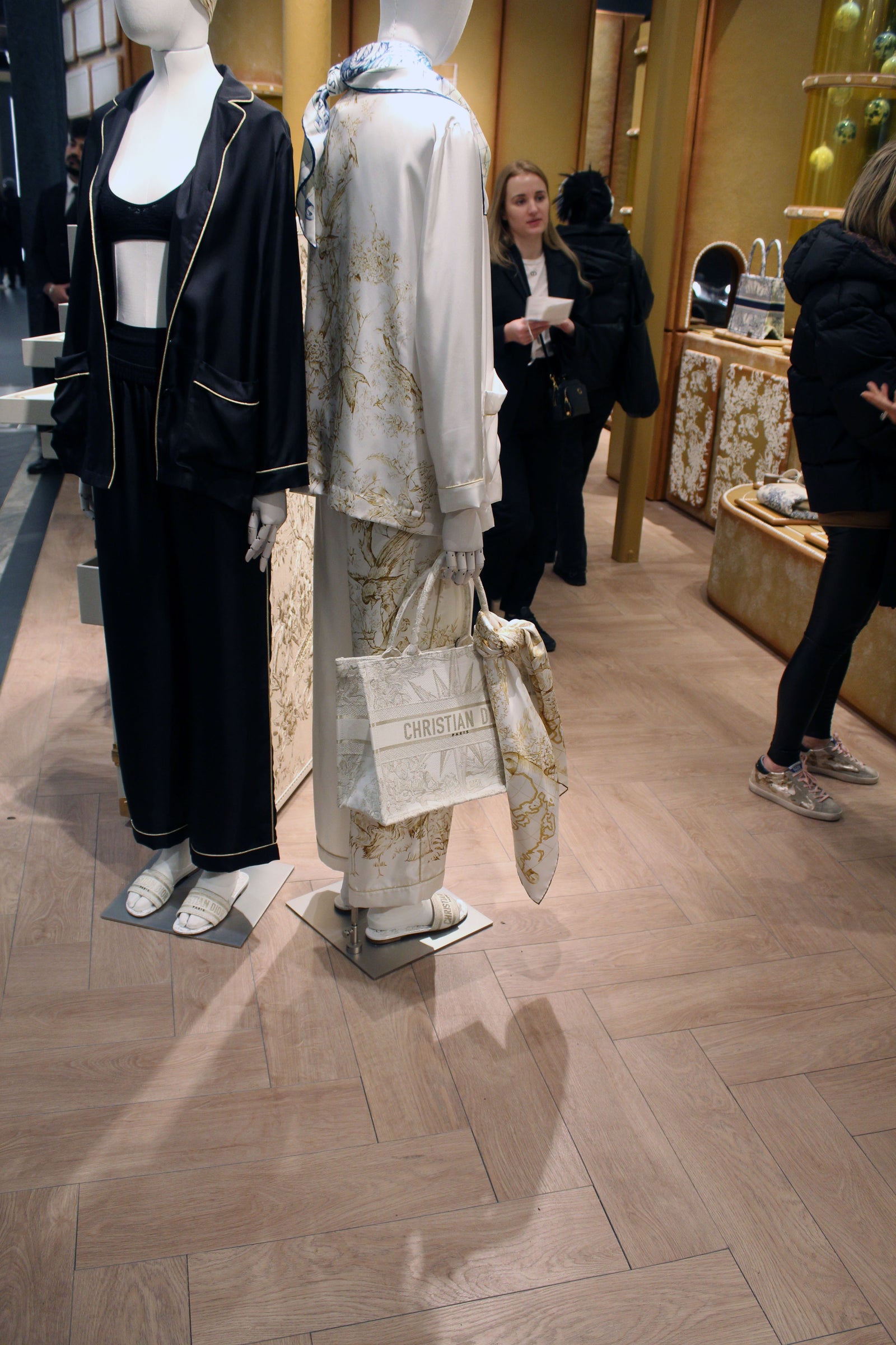 PlusFloor & L'atelier - Harrods
