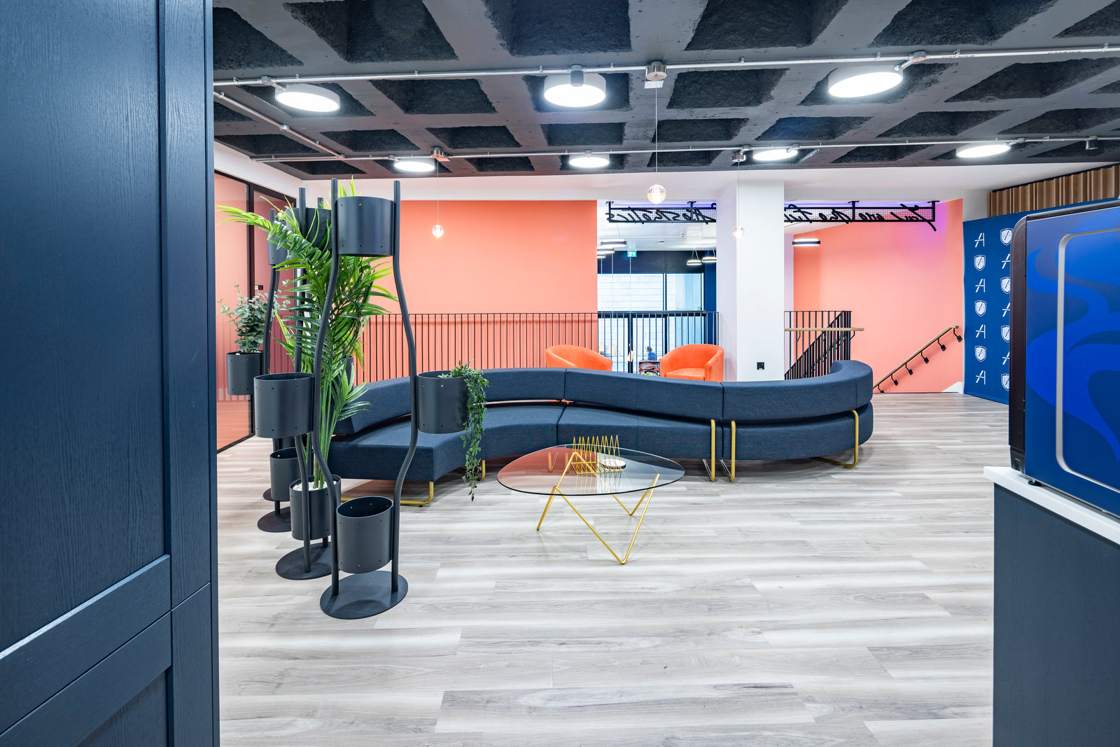 Harley Academy - Composition LooseLay