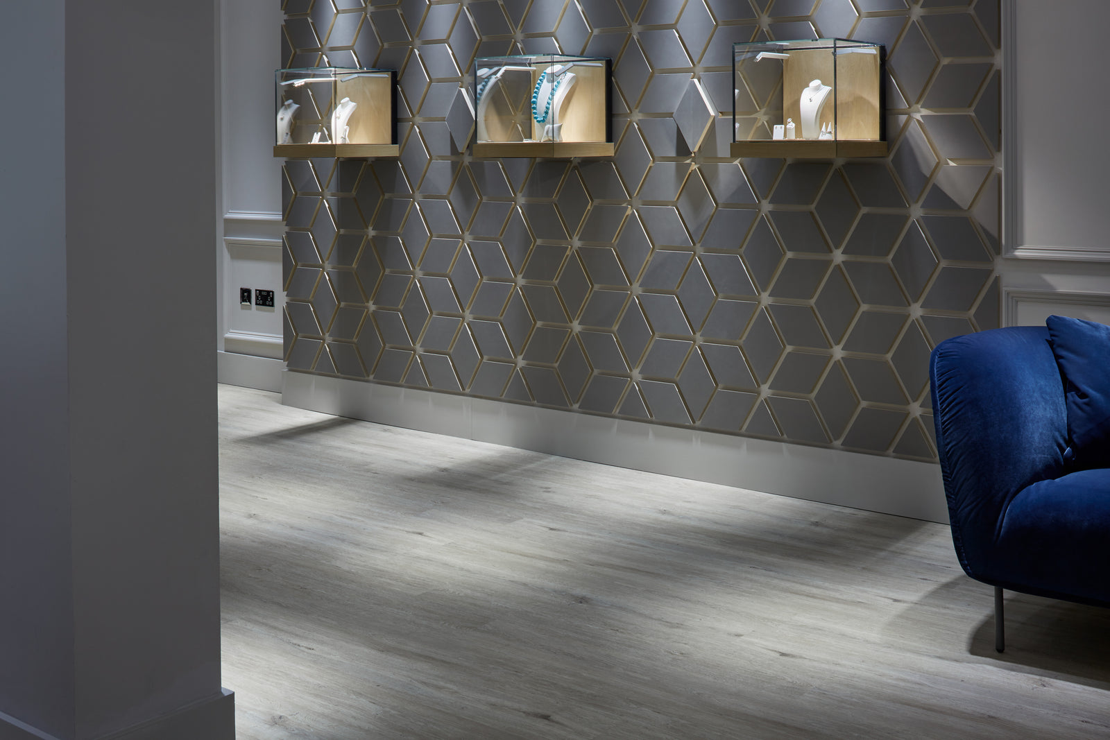 PlusFloor & Steven Stone Jewellers