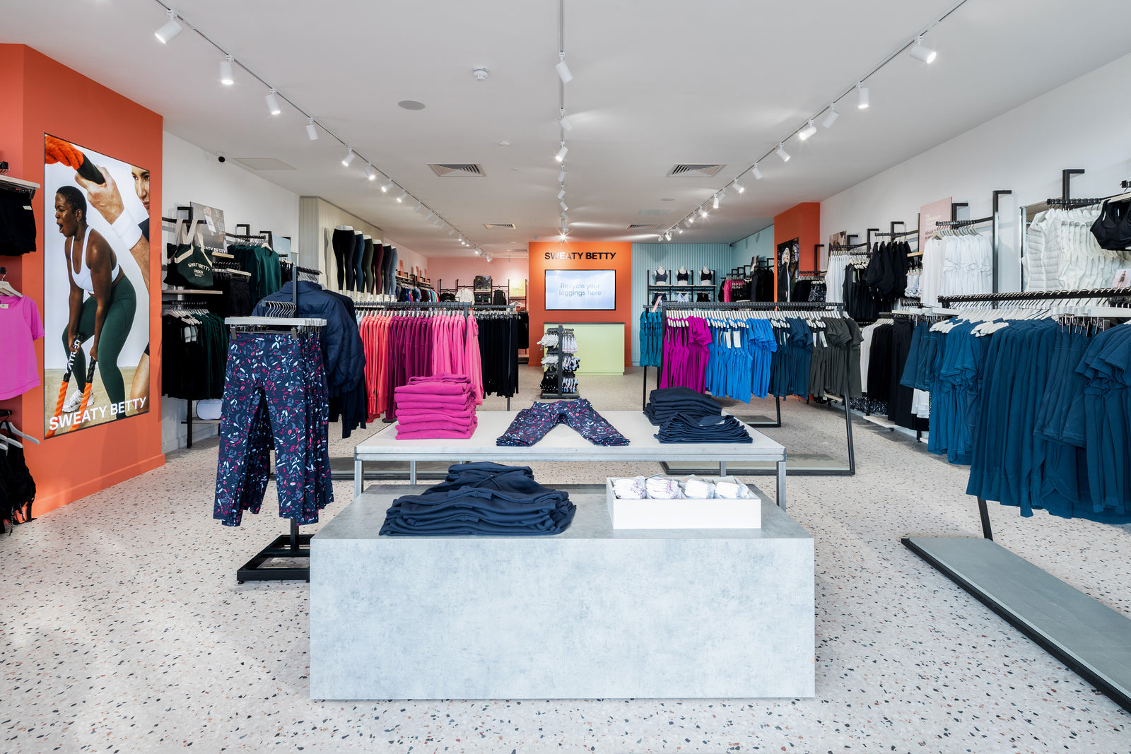 PlusFloor & Sweaty Betty - Sweaty Betty Store