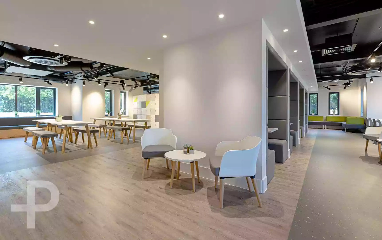 Aerial Direct - Formation Plank