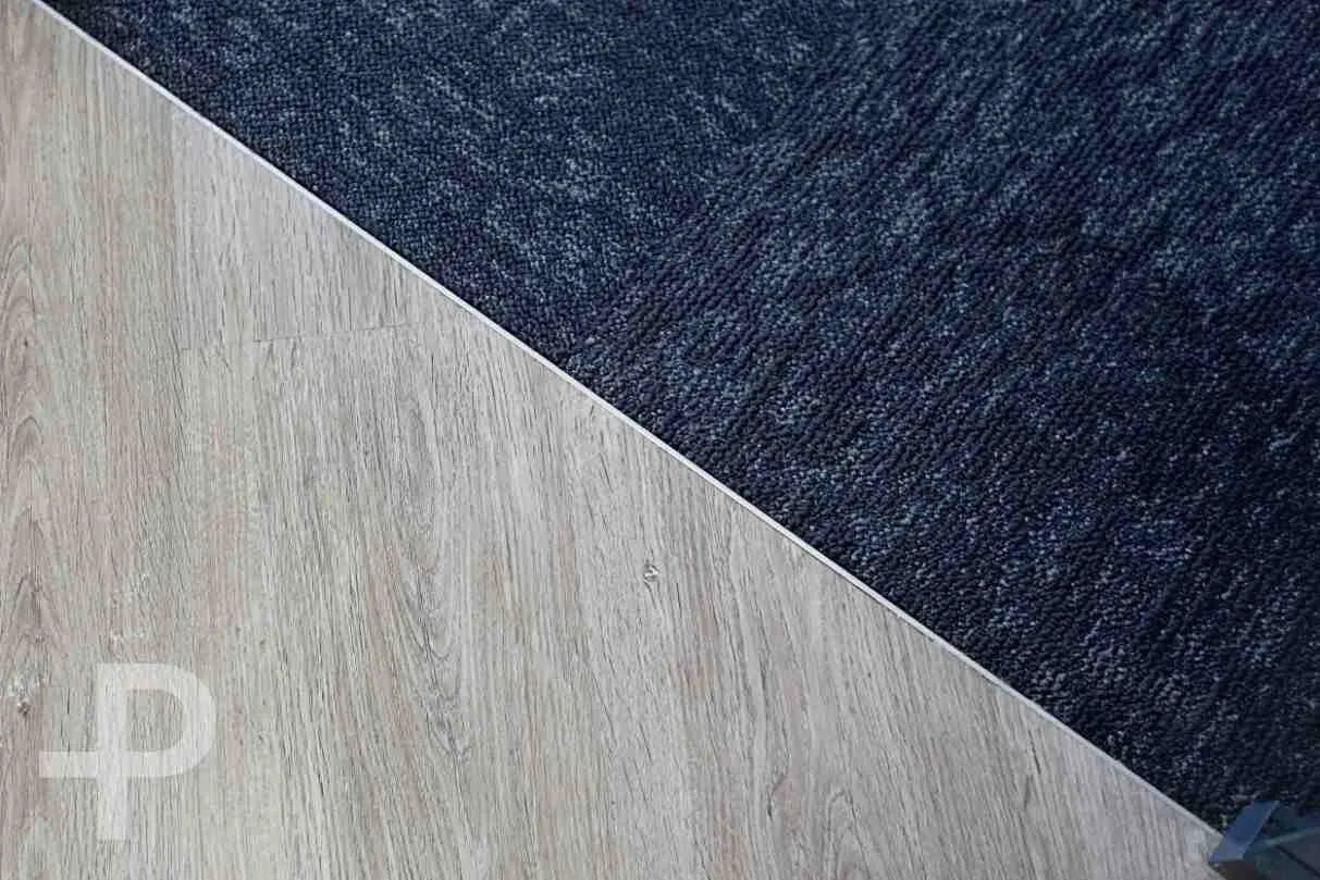 Aerial Direct - Formation Plank