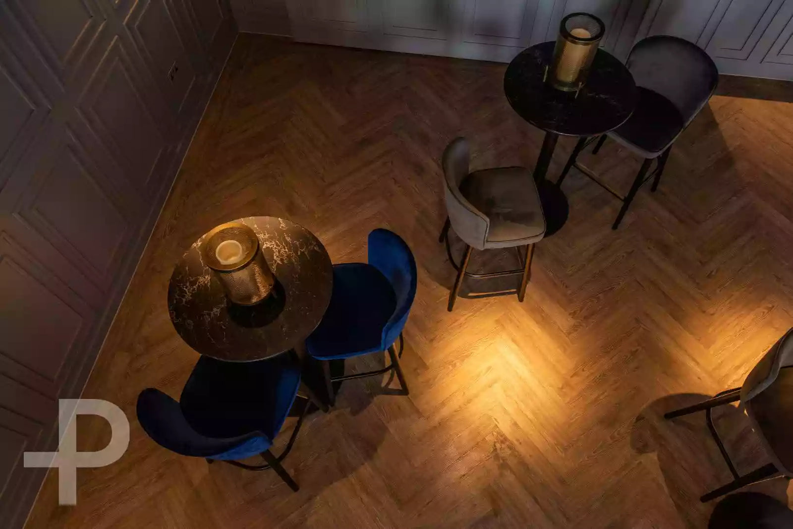 Albert's Shed - Formation Herringbone