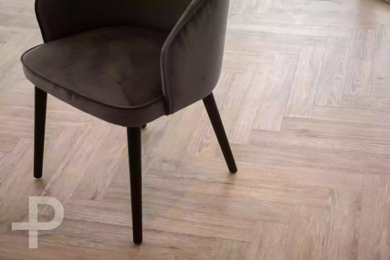 Albert's Shed - Formation Herringbone