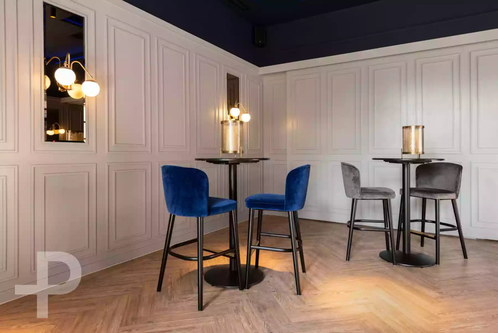 Albert's Shed - Formation Herringbone