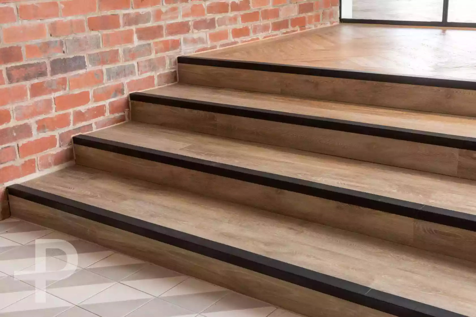 Albert's Shed - Formation Herringbone