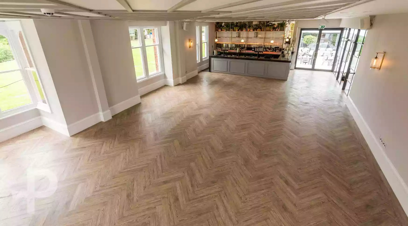 Albert's Shed - Formation Herringbone