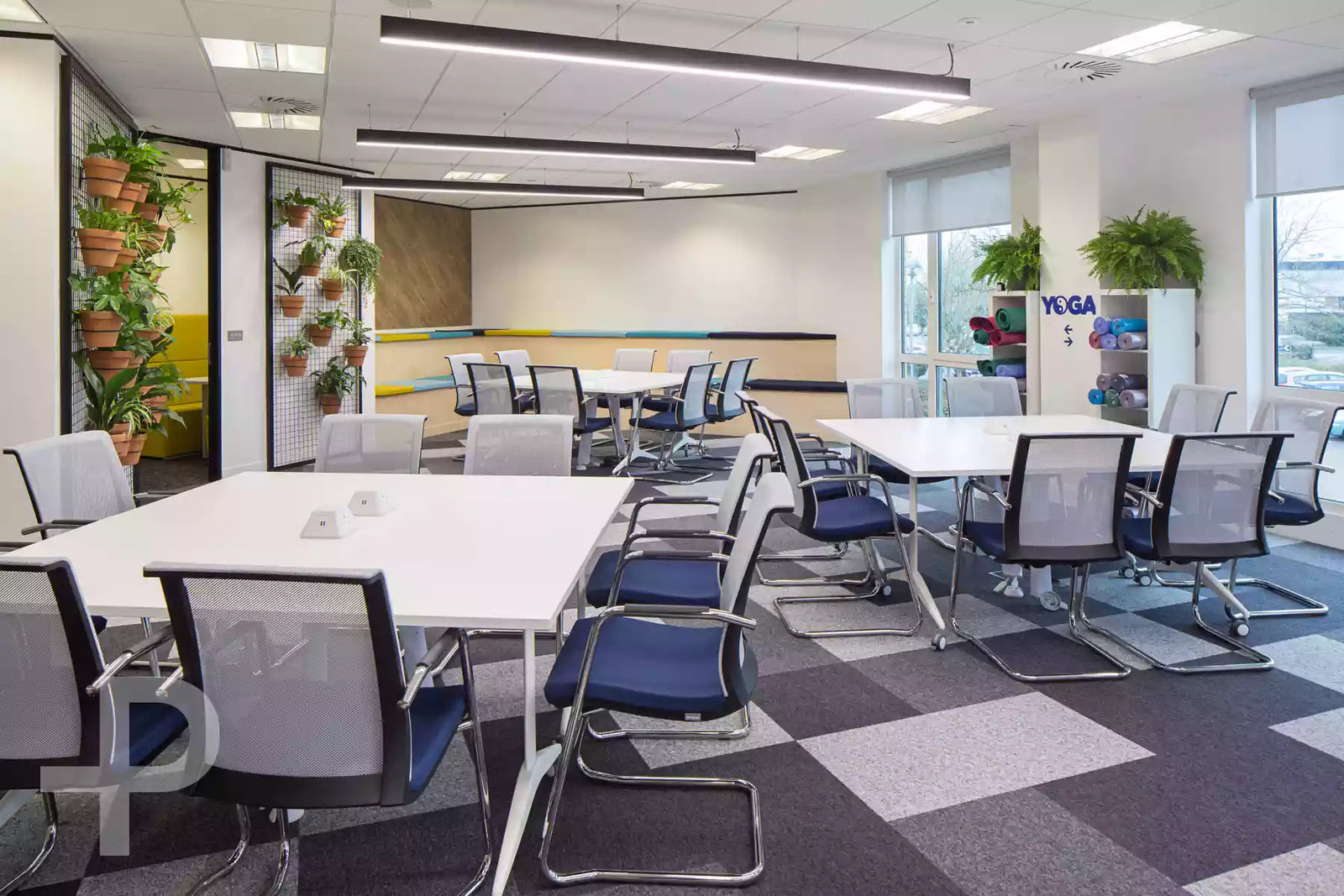 Alcon - Cloud Space, New Villeä