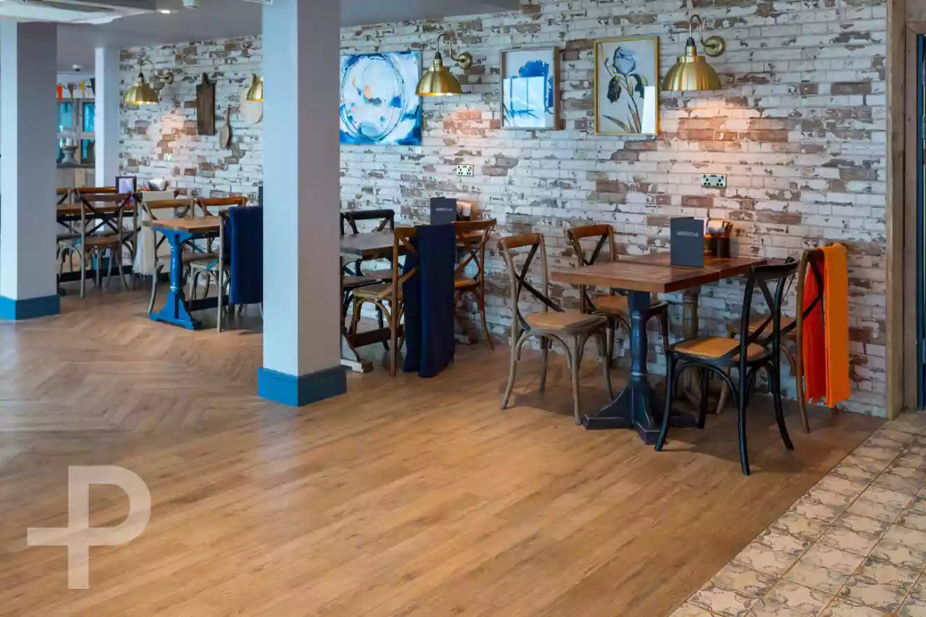 Brighton Beach Club - Formation Herringbone