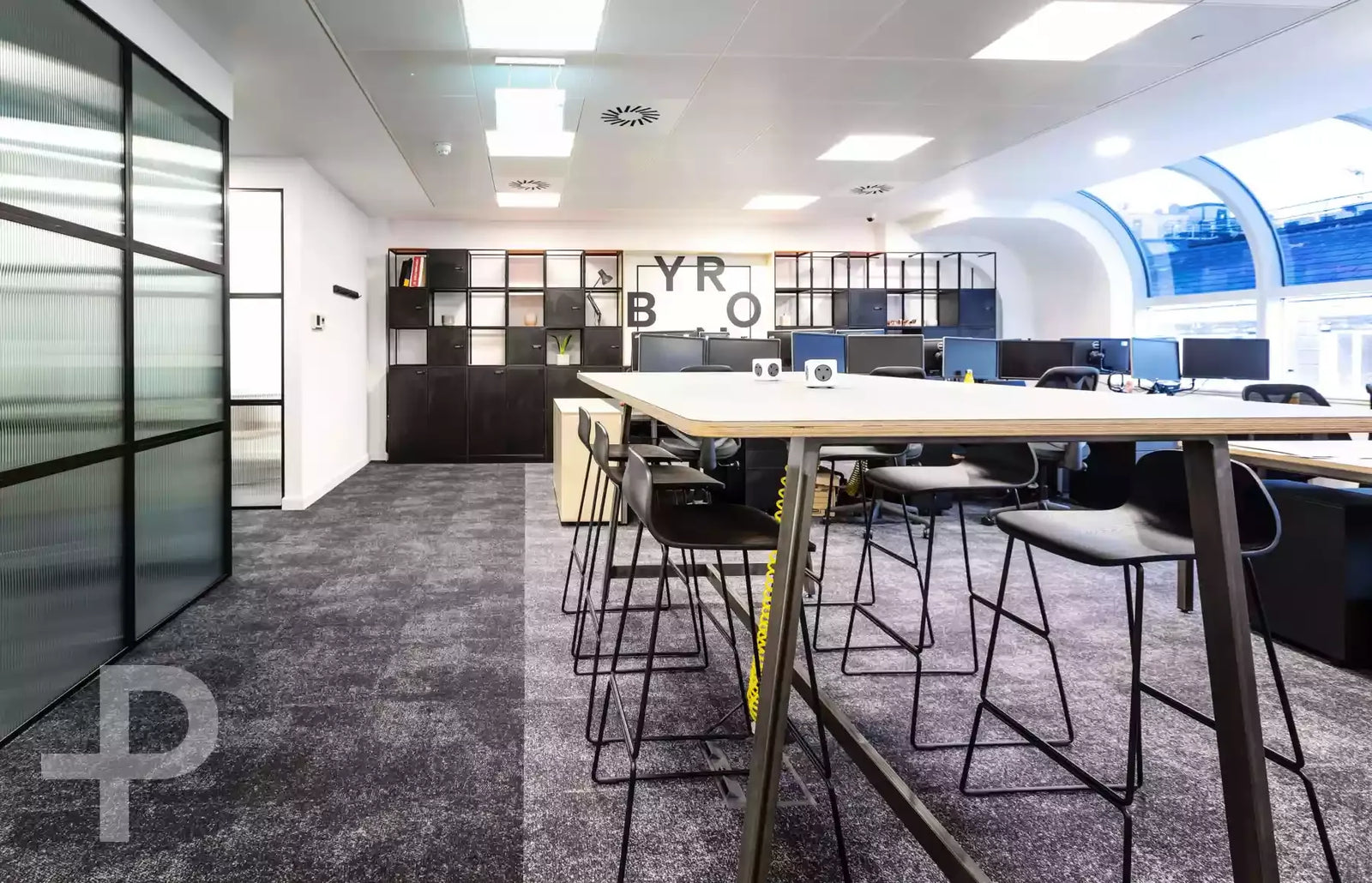 Byron - Carpet Tiles