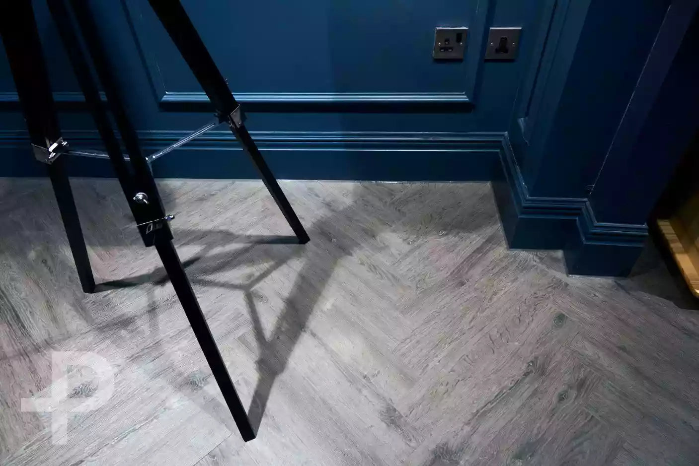 Escape Hunt - Formation Herringbone