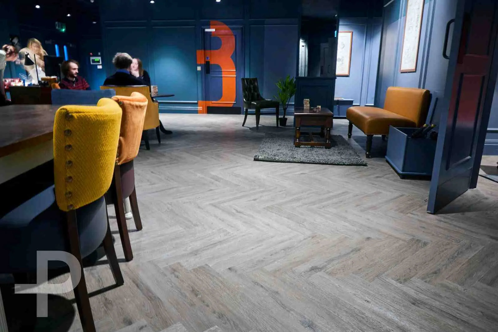 Escape Hunt - Formation Herringbone