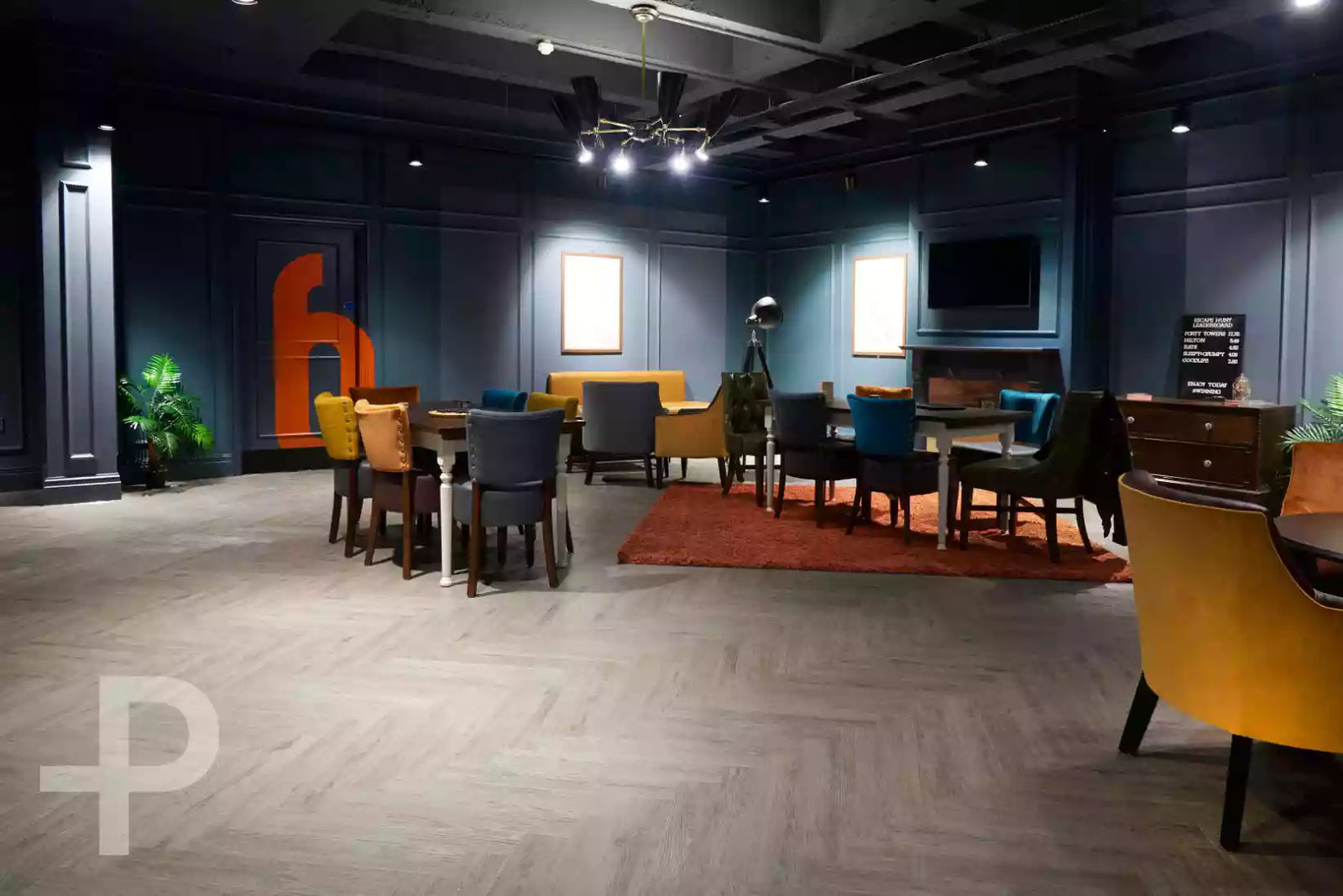 Escape Hunt - Formation Herringbone