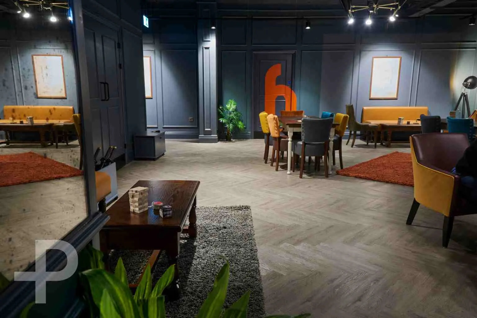 Escape Hunt - Formation Herringbone