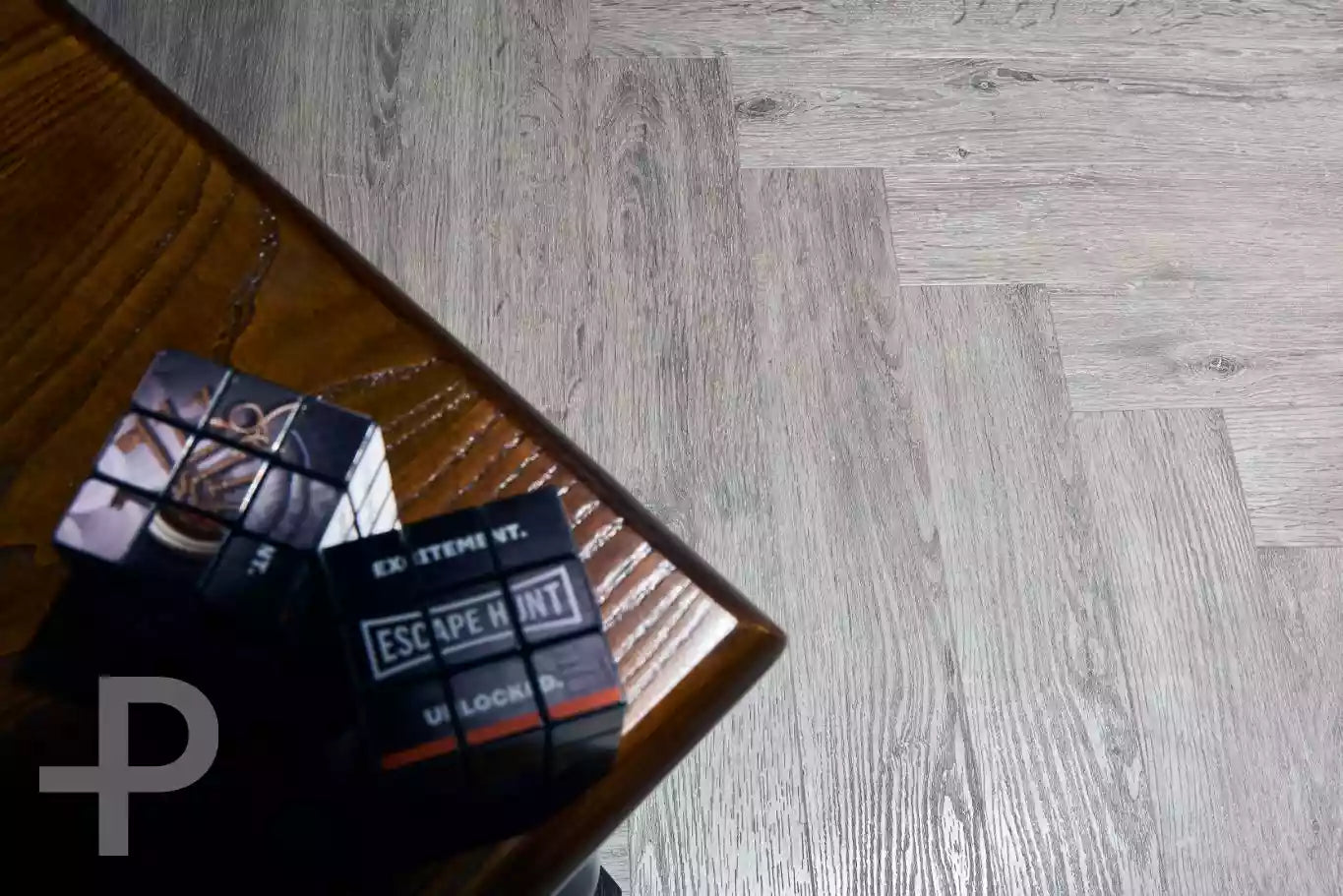 Escape Hunt - Formation Herringbone