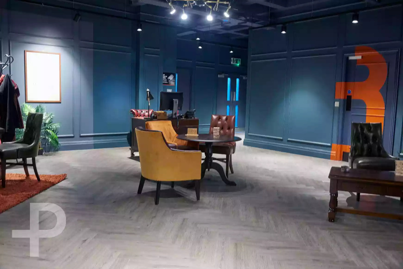 Escape Hunt - Formation Herringbone