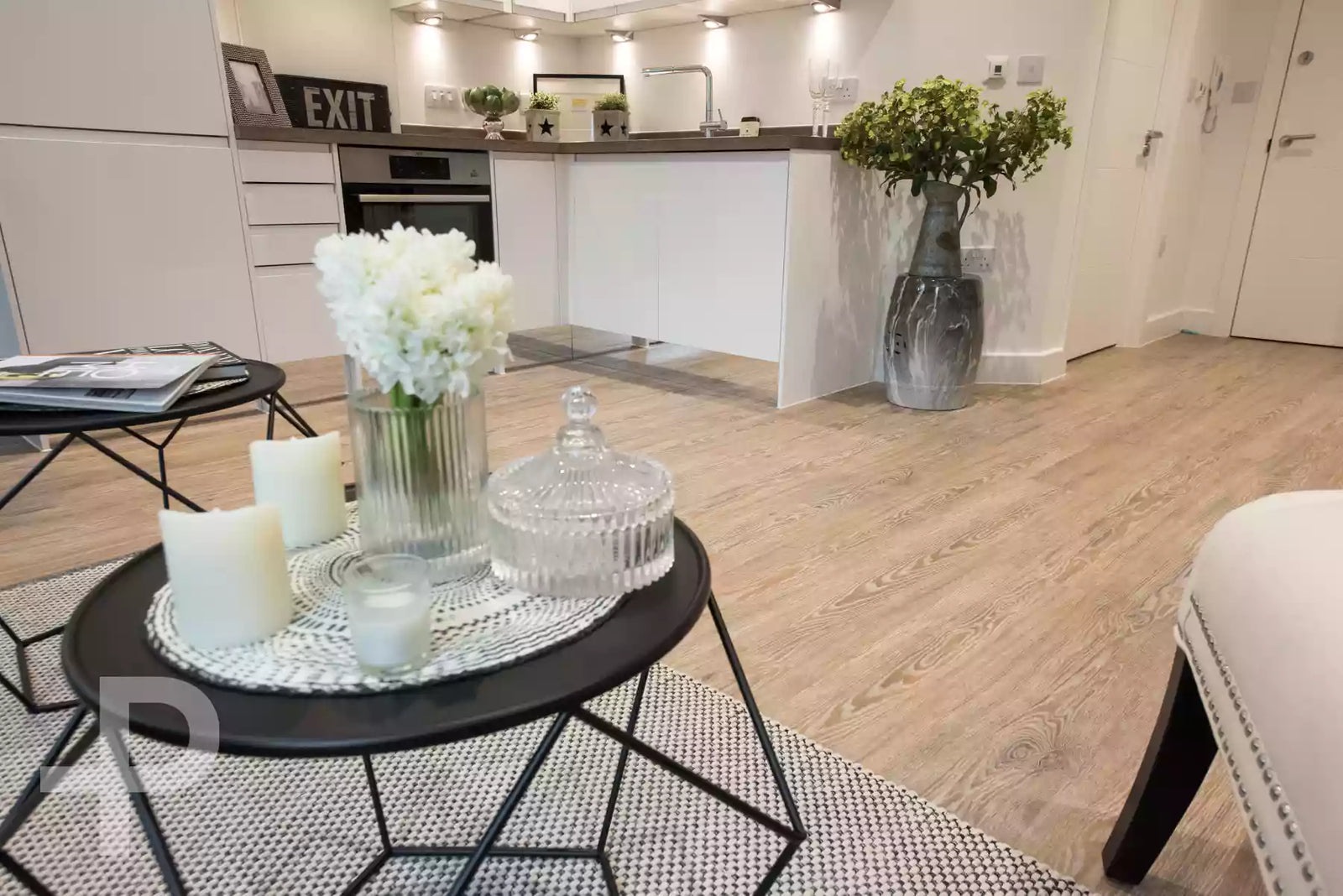 Greytown House - Formation Plank