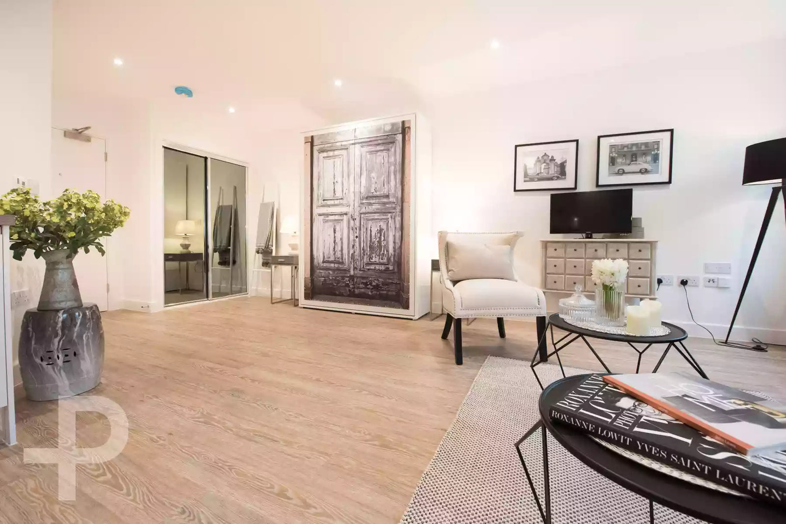 Greytown House - Formation Plank