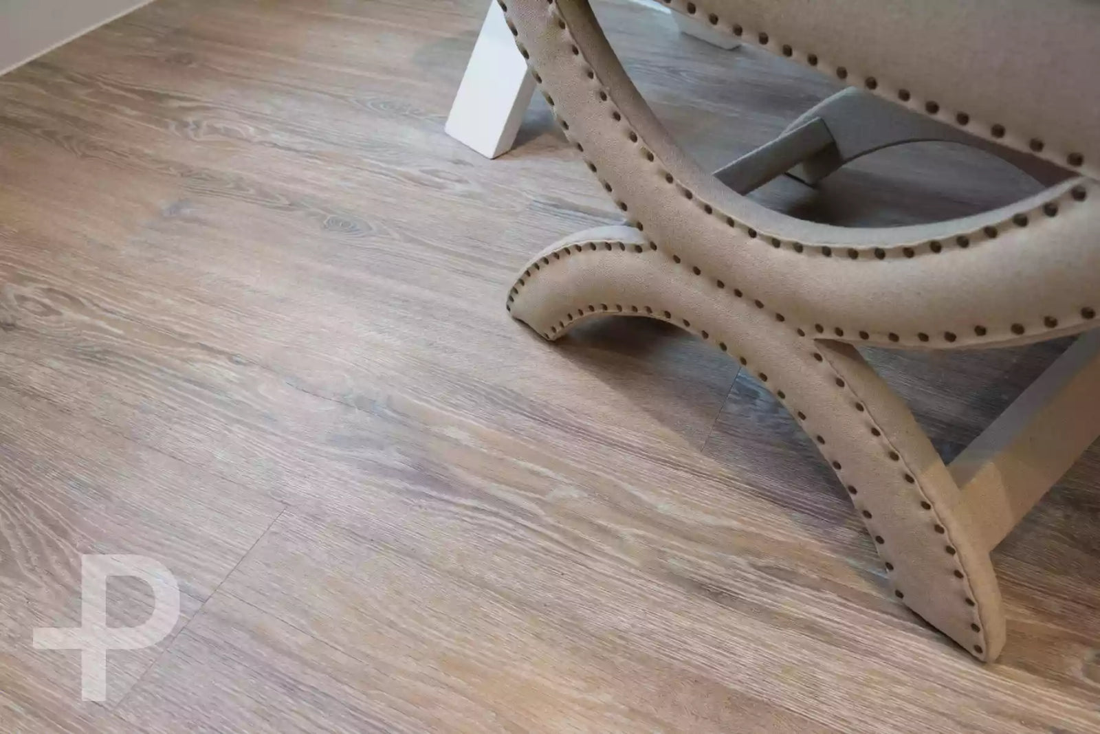 Greytown House - Formation Plank