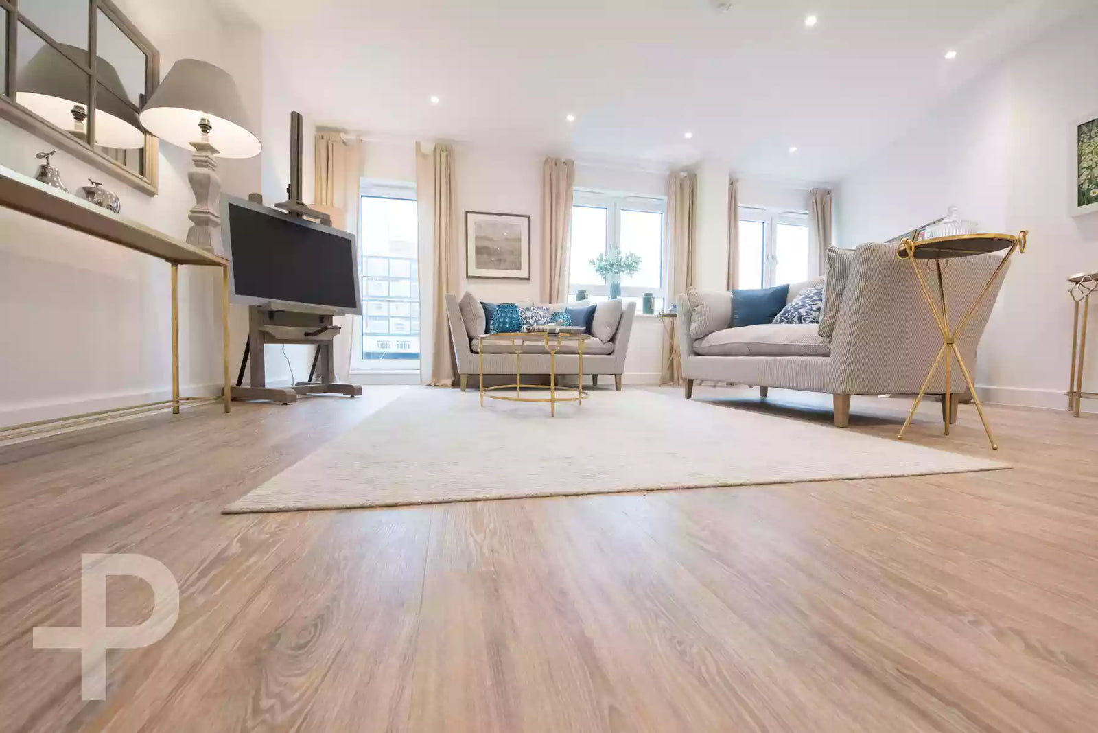 Greytown House - Formation Plank