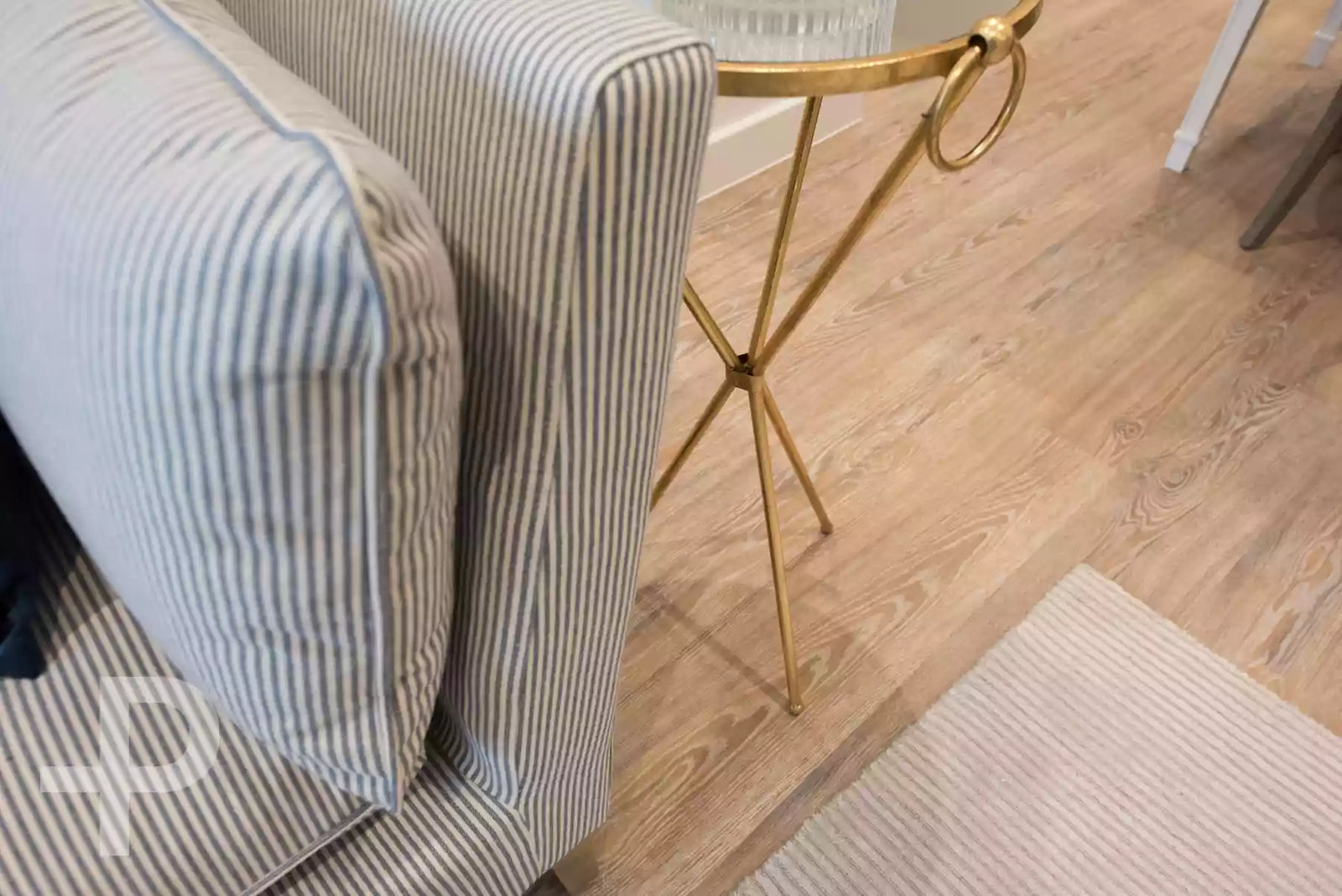 Greytown House - Formation Plank