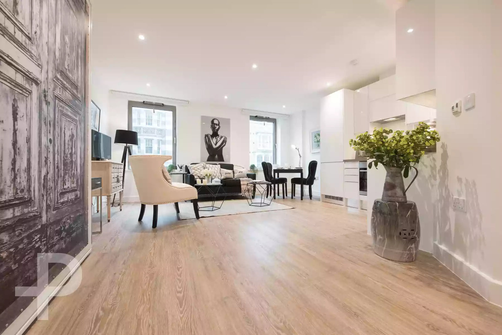 Greytown House - Formation Plank