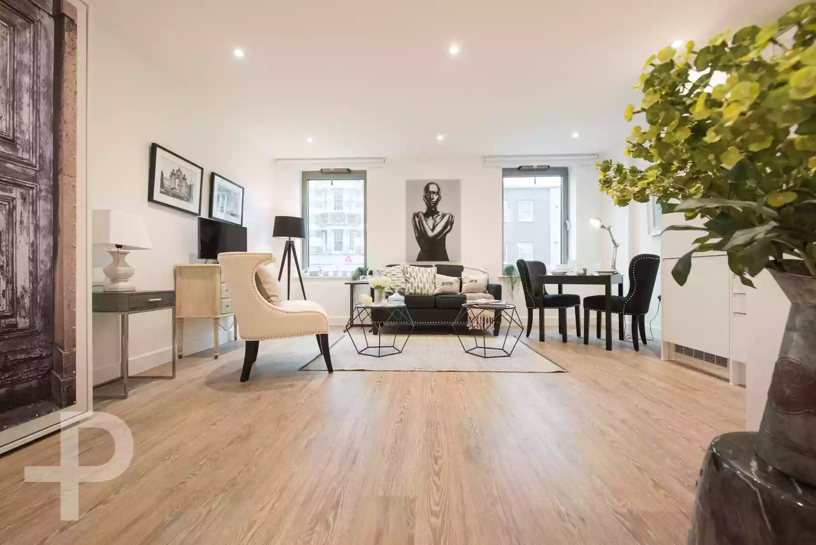 Greytown House - Formation Plank