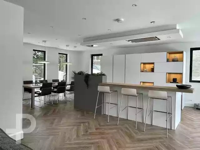 Residential Renovation - Formation Herringbone