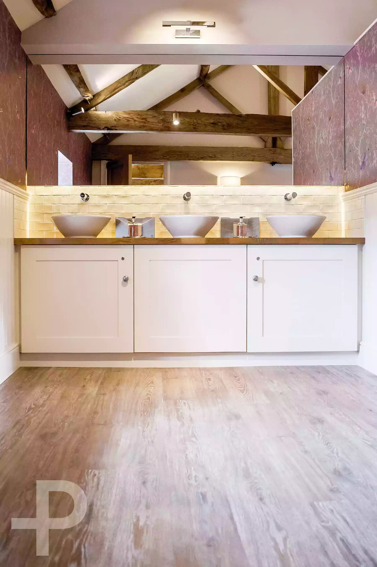 Hooton Pagnall Hall - Formation Plank