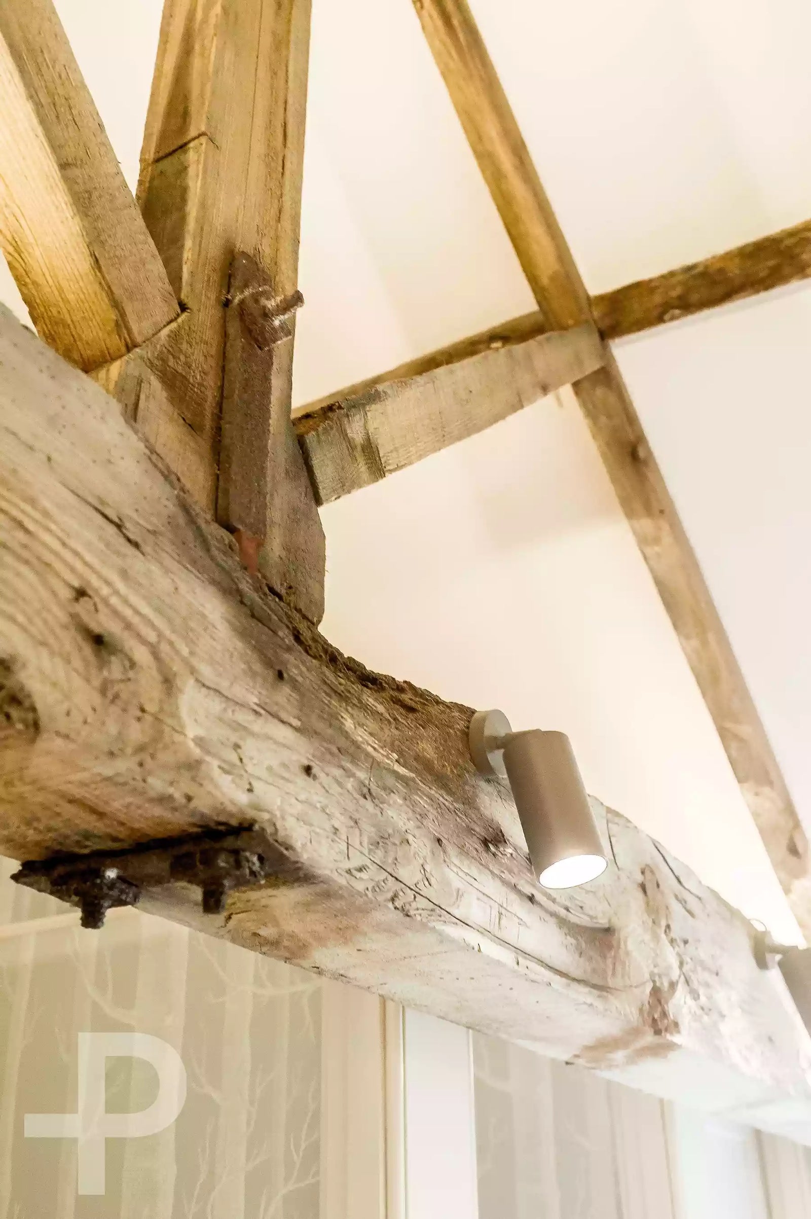 Hooton Pagnall Hall - Formation Plank