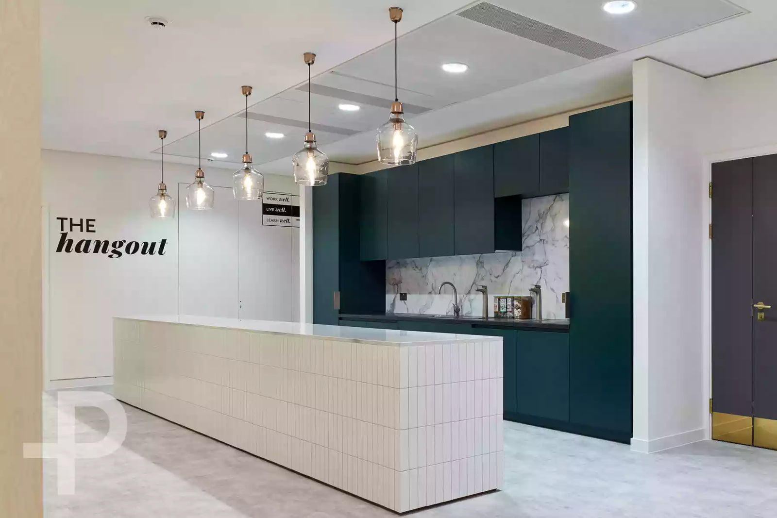 House of Hearst - Composition Sereno