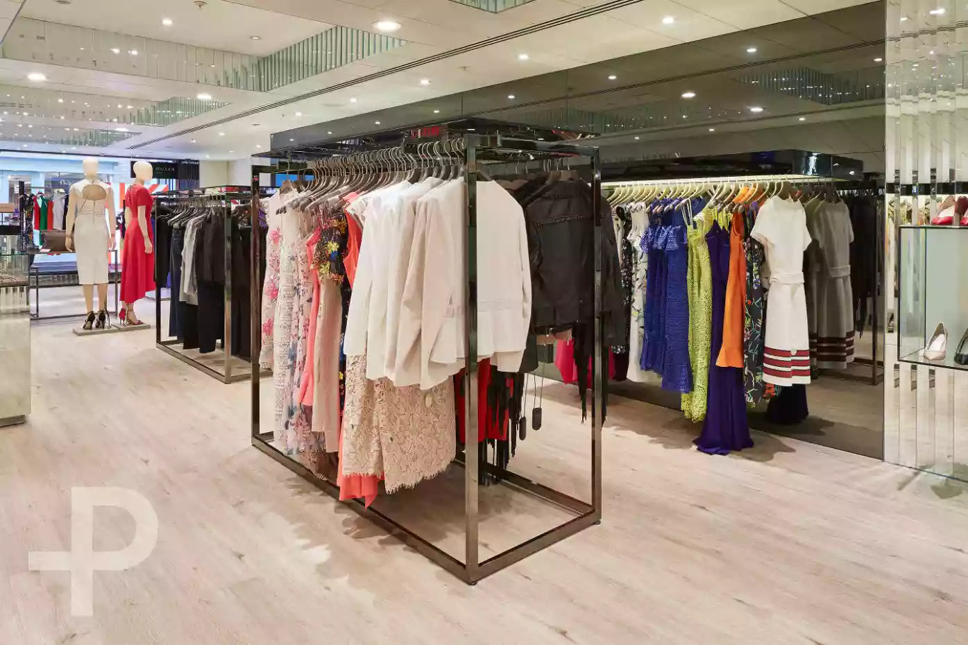 Karen Millen - Formation Plank