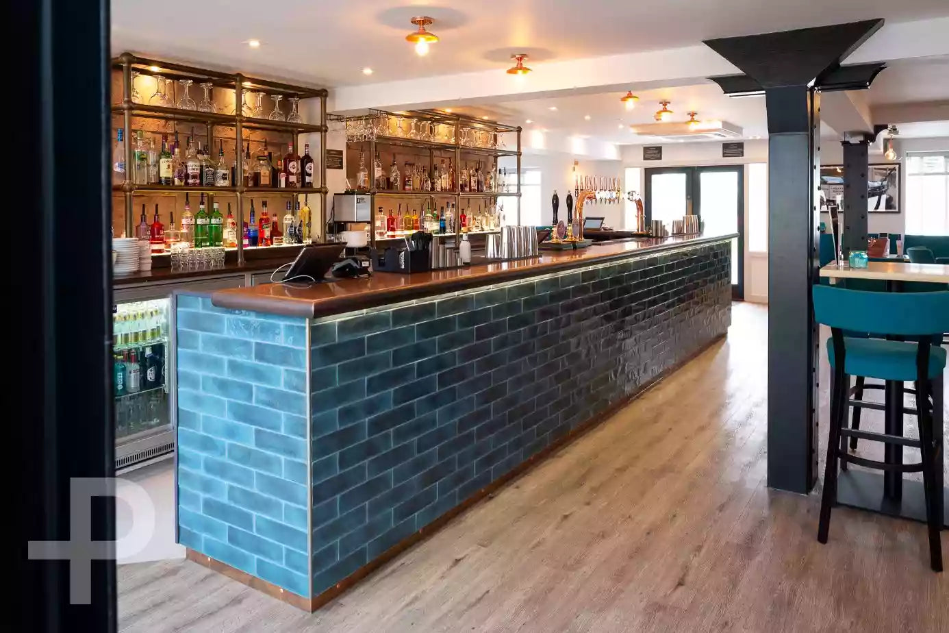 Kinderton Bar & Restaurant - Formation Plank