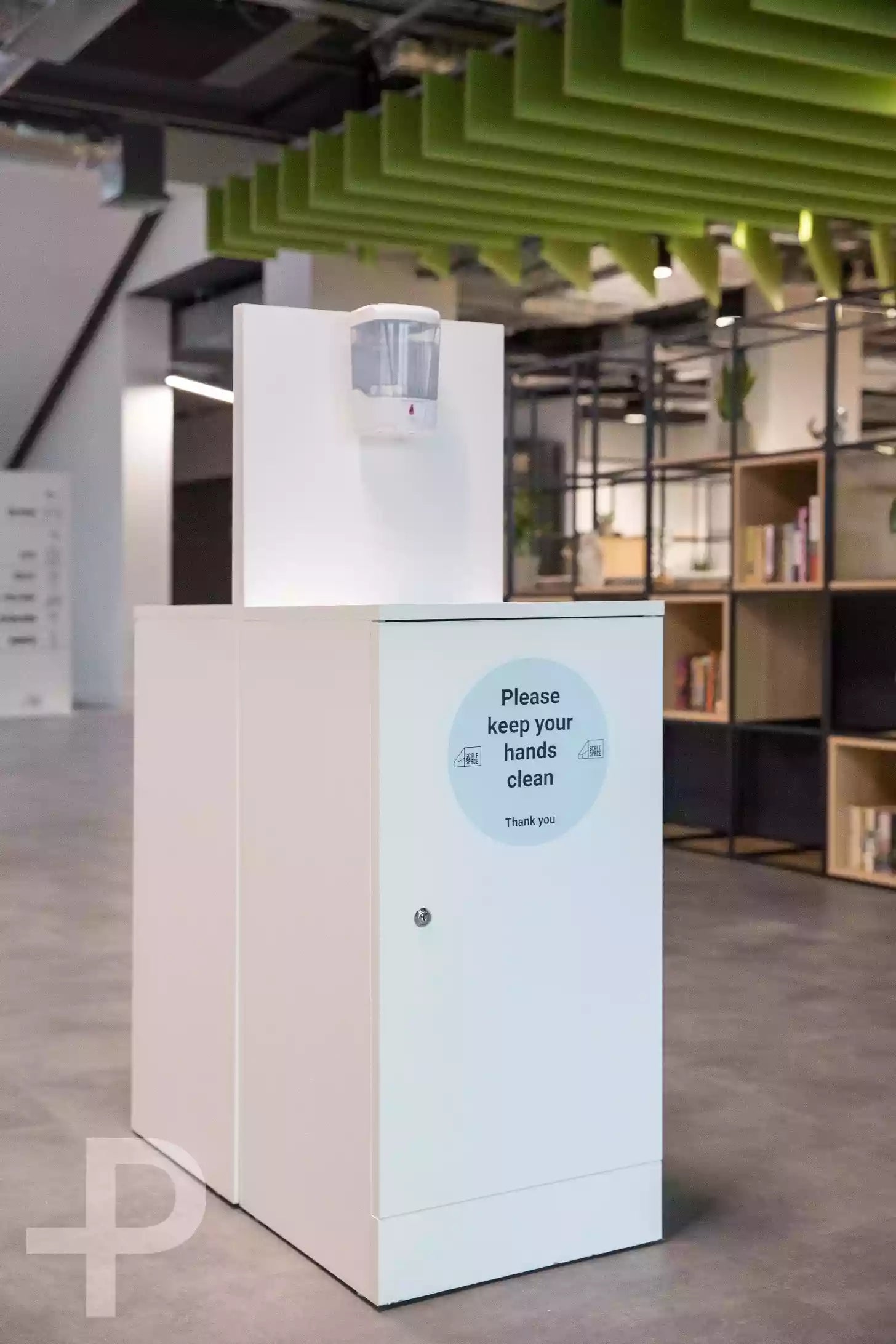 Scale Space - Composition Pewter