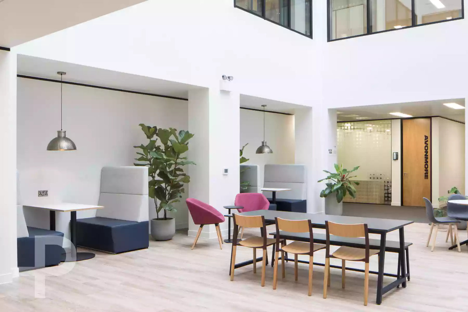 Scale Space - Composition Pewter