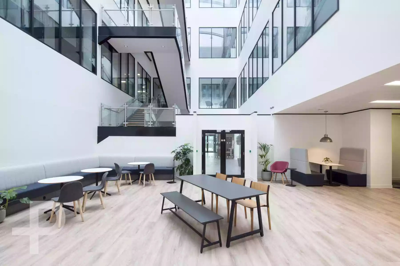 Scale Space - Composition Pewter