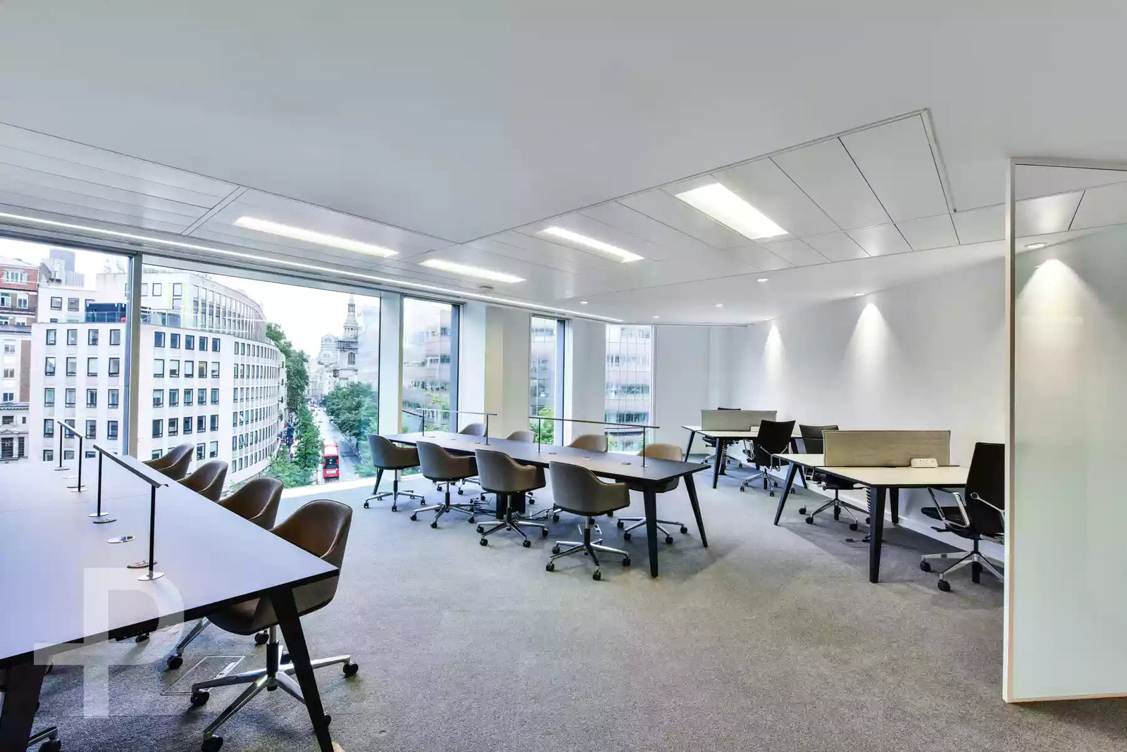 The Argyll Club – Carpet Tiles