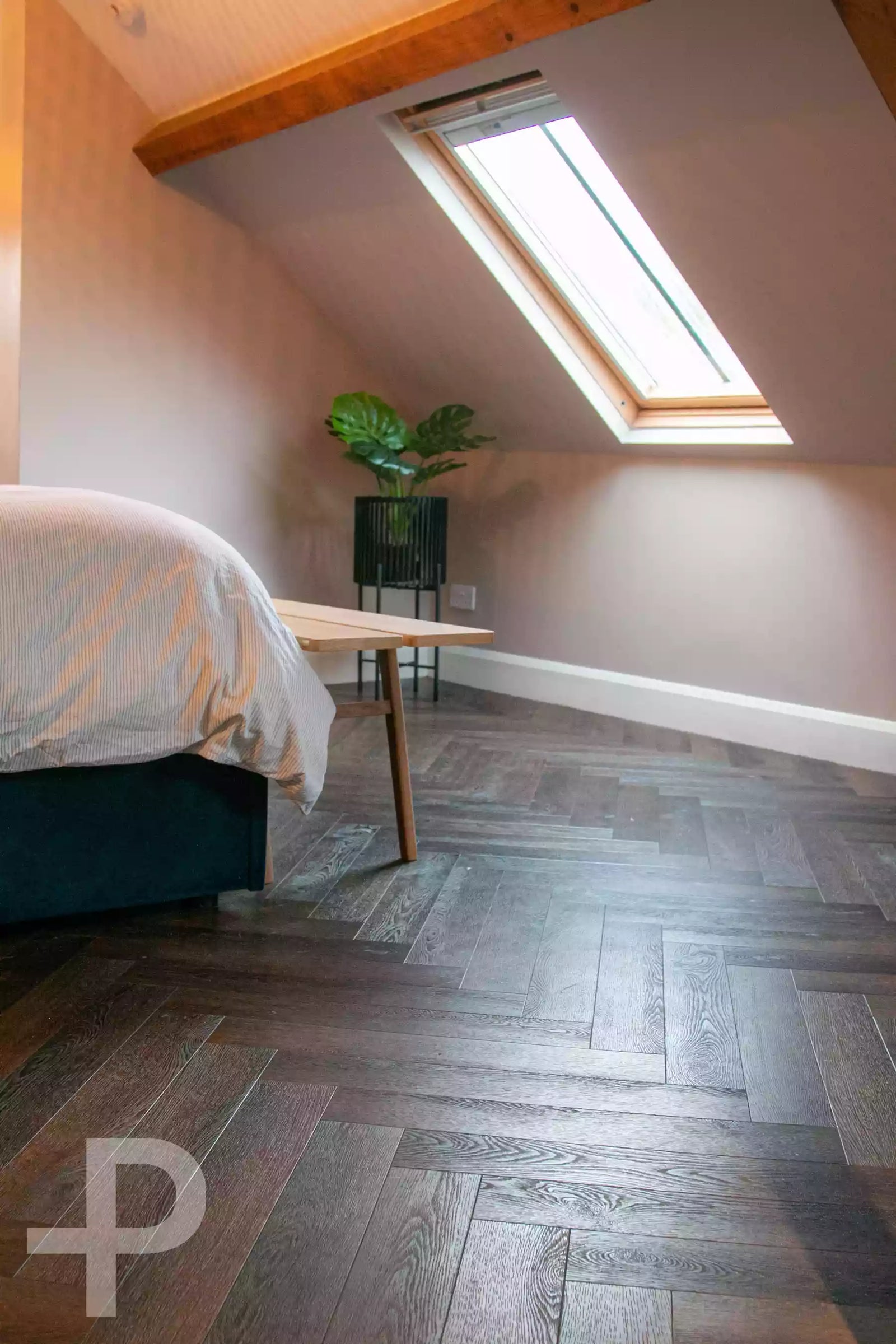 The Chapel Home - Formation Herringbone