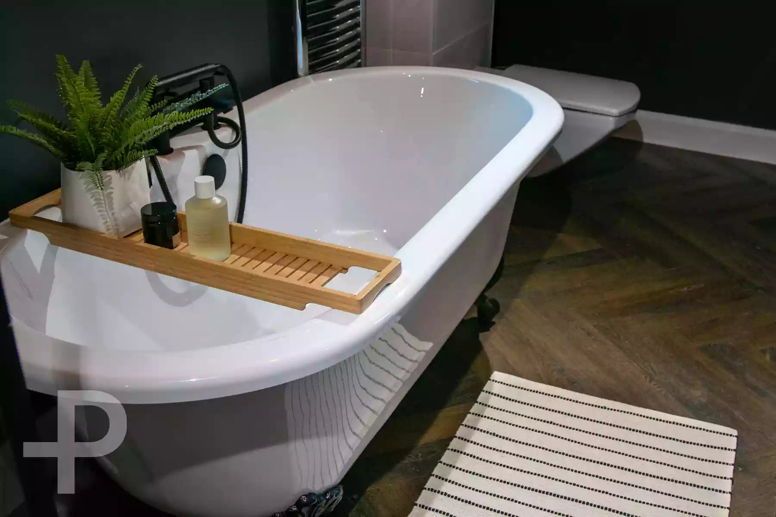 The Chapel Home - Formation Herringbone