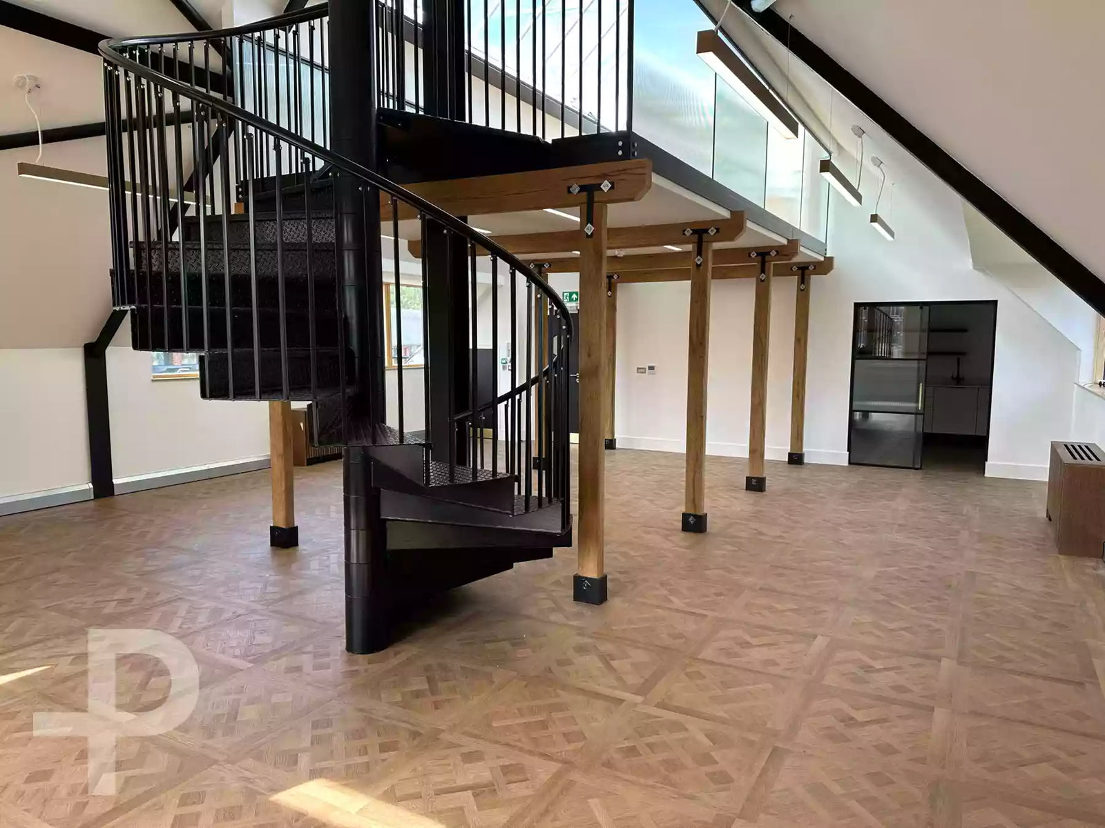 Versailles Marseilles - Luxury Office Spaces